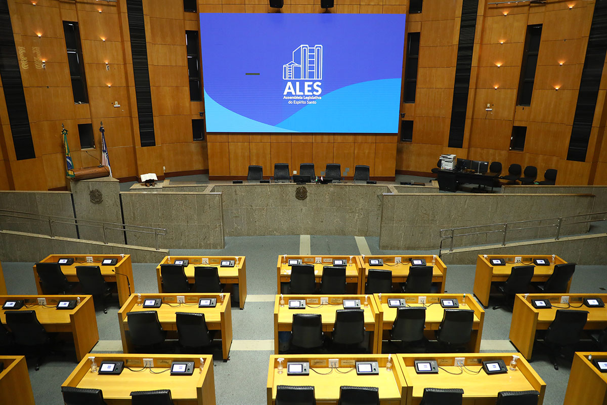 Assembleia Legislativa do Espírito Santo renova mais da metade das cadeiras.
