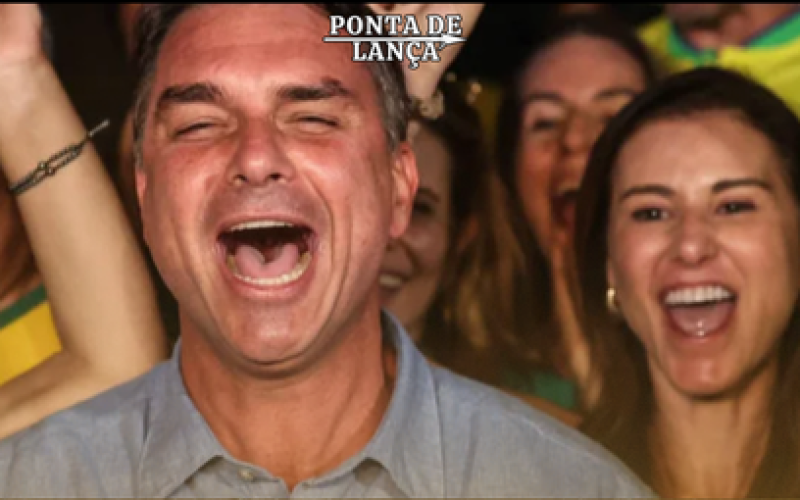Flávio proclama o fim da era PT, mas dois obstáculos mantêm Lula no jogo.