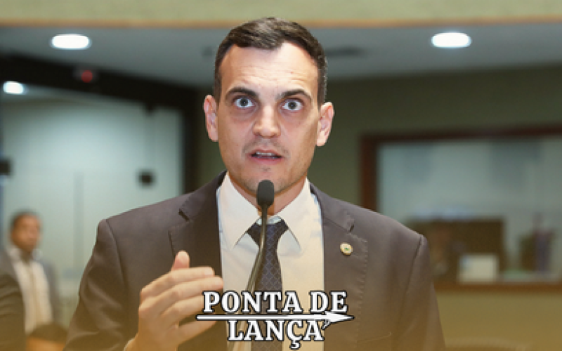 Lei restringe acesso à atividade escolar sobre identidade de gênero.